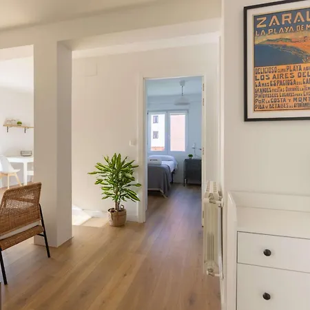 Martinenea -luminosa Vivienda By Egona Zarautz